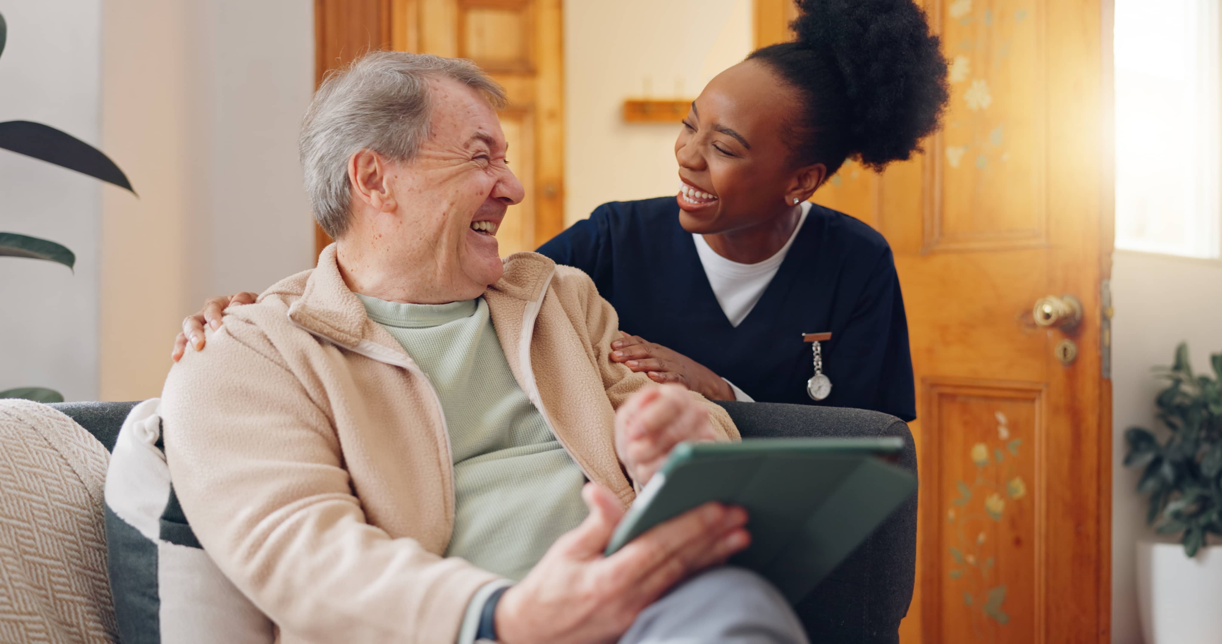 Home Health Therapist with elderly patient