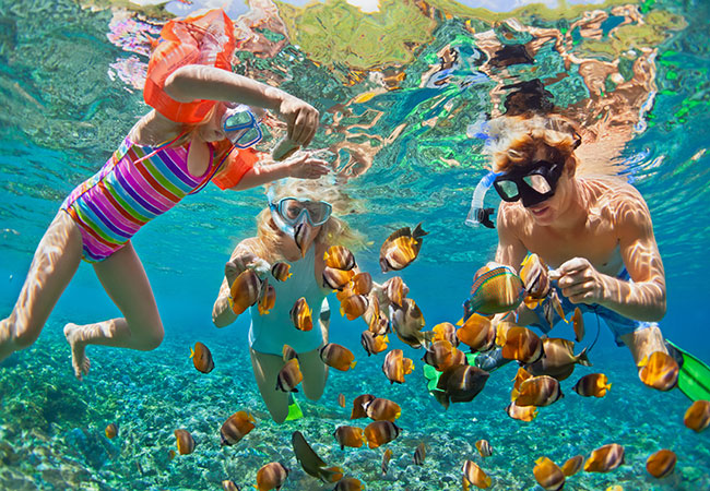 kids snorkeling